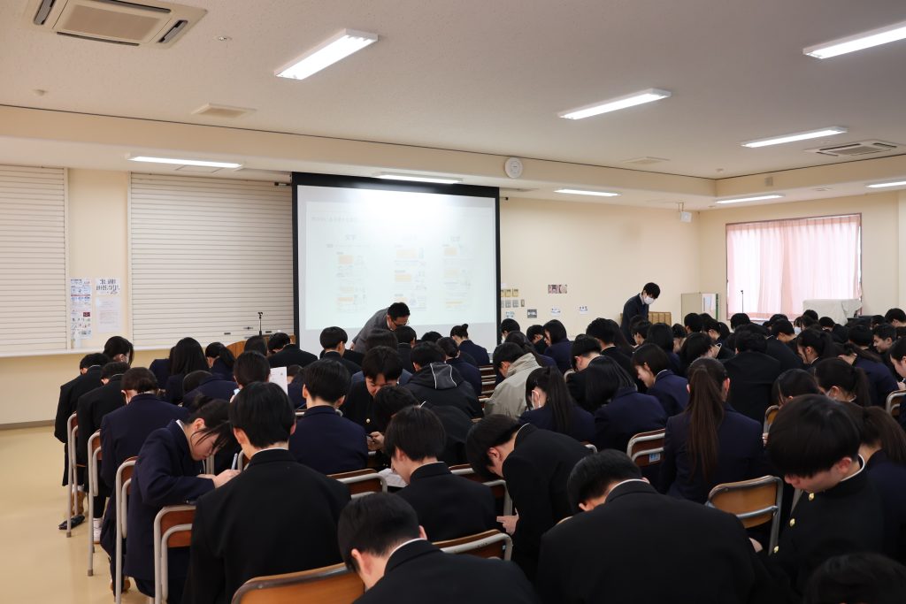 青森県立八戸高校