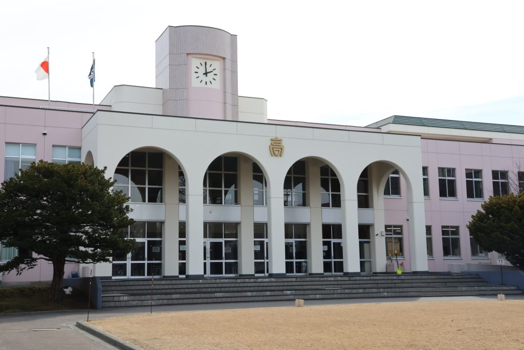 青森県立八戸高校